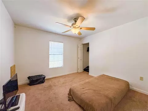 Bedroom - 2220 W 40th St, Tulsa, OK 74107 photo 3 of 3