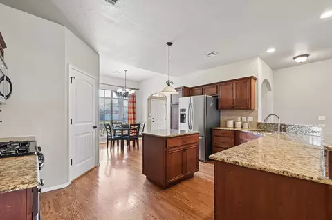Kitchen - 18905 E 49th Pl, Tulsa, OK 74134 photo 3 of 6