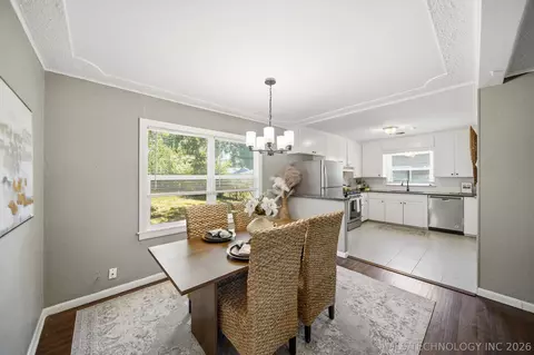 Dining - 5814 E 18th St, Tulsa, OK 74112 photo 1 of 1