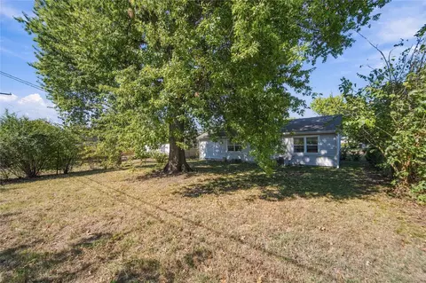 Exterior - 5814 E 18th St, Tulsa, OK 74112 photo 9 of 9