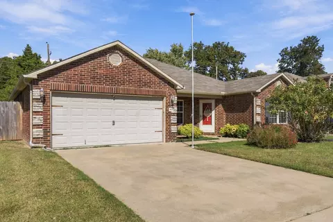 Exterior - 8535 E 126th Pl S, Bixby, OK 74008 photo 2 of 4