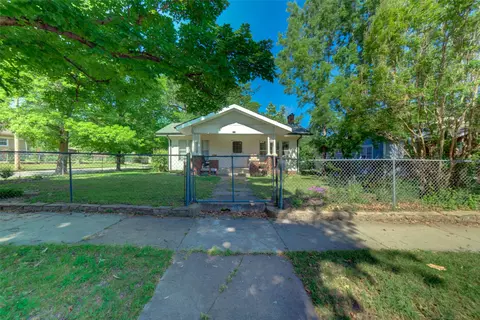 368 S Zunis Ave, Tulsa, OK 74104
