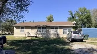 1124 W Pearl St, Collinsville, OK 74021