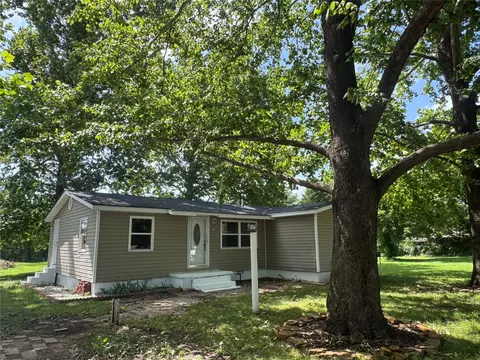 754 S Cedar St, Kellyville, OK 74039