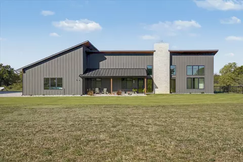 2111 N 190 Rd, Mounds, OK 74047