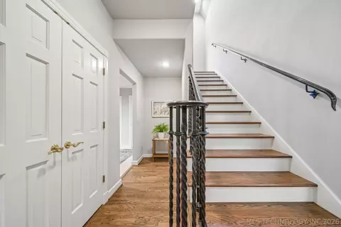 Entry Way - 1617 E 30th Pl, Tulsa, OK 74114 photo 6 of 8