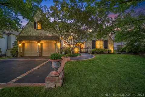 1617 E 30th Pl, Tulsa, OK 74114