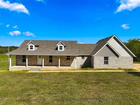 16068 W Jones Rd, Tahlequah, OK 74464
