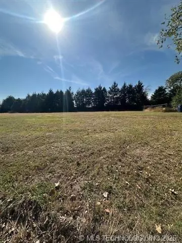 Neva Avenue, Seminole, OK 74868