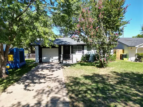 Exterior - 1516 E Nancy, Ada, OK 74820 photo 3 of 8