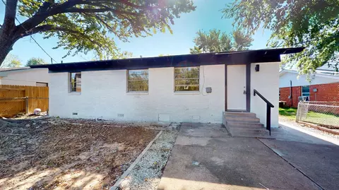 Exterior - 1516 E Nancy, Ada, OK 74820 photo 5 of 8