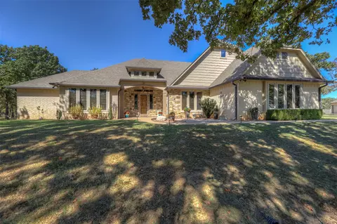 3704 Cliff Dr, Sand Springs, OK 74063