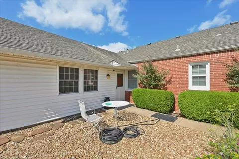 Exterior - 5318 E 35th St, Tulsa, OK 74135 photo 3 of 7