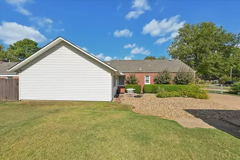 Exterior - 5318 E 35th St, Tulsa, OK 74135 photo 7 of 7