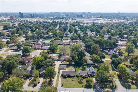 View/Area - 5318 E 35th St, Tulsa, OK 74135 photo 2 of 3