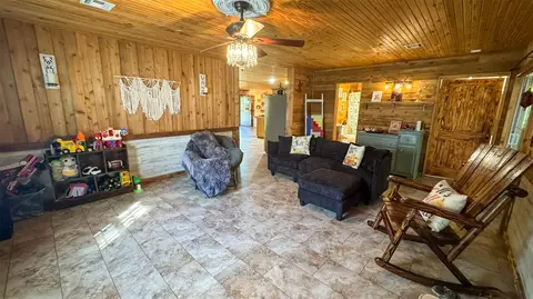 Living - 12992 W Killabrew Rd, Hulbert, OK 74441 photo 2 of 3