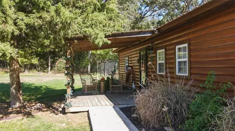 Exterior - 12992 W Killabrew Rd, Hulbert, OK 74441 photo 5 of 13