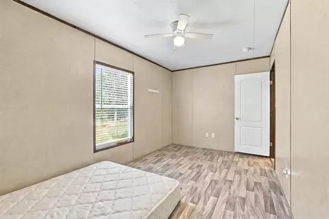 Bedroom - 229 Forest Ln, Durant, OK 74701 photo 6 of 6