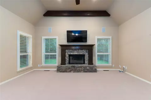 Living - 5410 E 109th Pl, Tulsa, OK 74137 photo 6 of 7