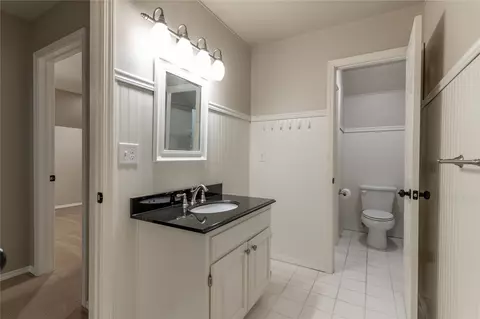 Bath - 5410 E 109th Pl, Tulsa, OK 74137 photo 3 of 5