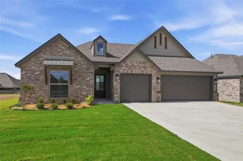 5118 S Everett Dr, Sand Springs, OK 74063