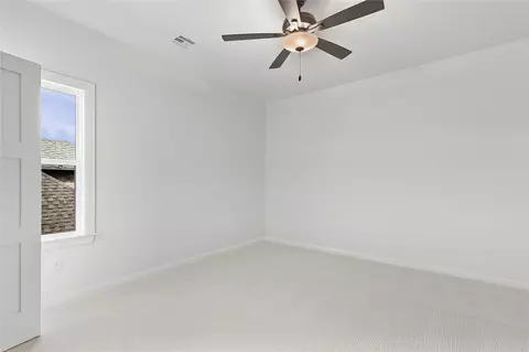 Bedroom - 14820 S Sequoia St, Glenpool, OK 74033 photo 7 of 9