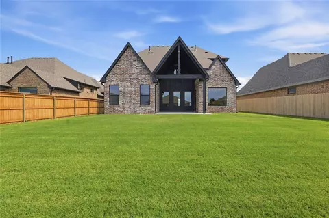 Exterior - 14820 S Sequoia St, Glenpool, OK 74033 photo 6 of 8