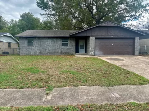 3603 Meadowbrook Dr, Muskogee, OK 74401
