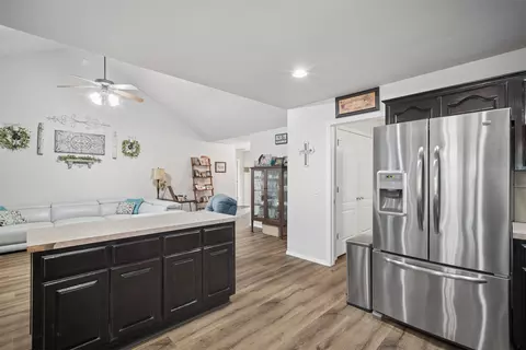 Entry Way - 8105 S Elder Ave, Broken Arrow, OK 74011 photo 5 of 6