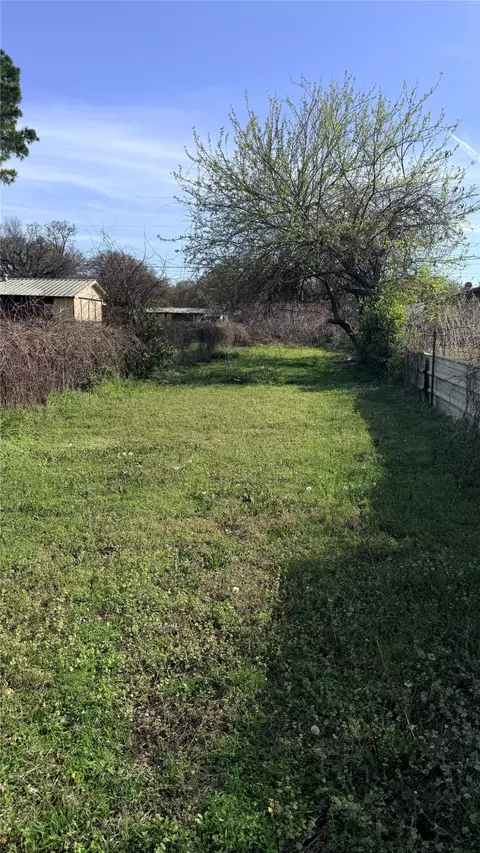 Exterior - 34 1st, Cartwright, OK 74731 photo 5 of 8