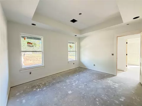 Bedroom - 1136 E 5th St, Cushing, OK 74023 photo 5 of 8