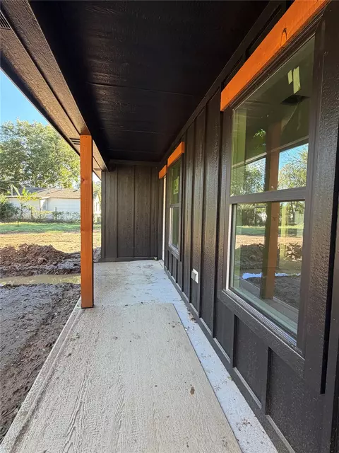 Exterior - 1136 E 5th St, Cushing, OK 74023 photo 13 of 15