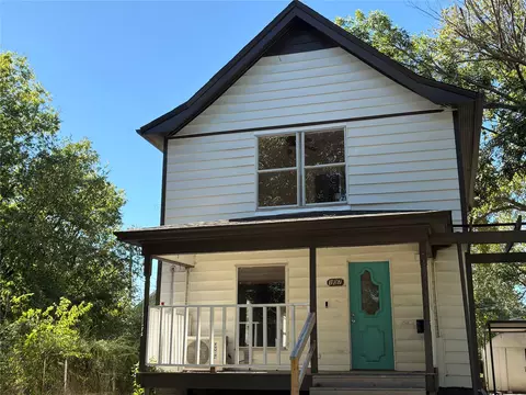 107 S Creek Ave, Bartlesville, OK 74003