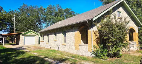 503 3rd St, Beggs, OK 74421