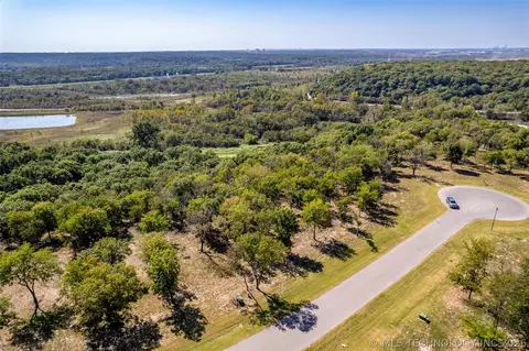 View/Area - 5865 N Eagle Rd, Owasso, OK 74055 photo 4 of 6