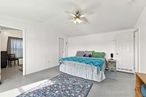 Bedroom - 6115 E 106th St N, Sperry, OK 74073 photo 2 of 4