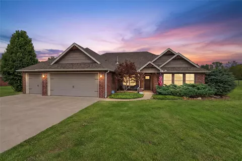 7751 E Boysen Dr, Claremore, OK 74019