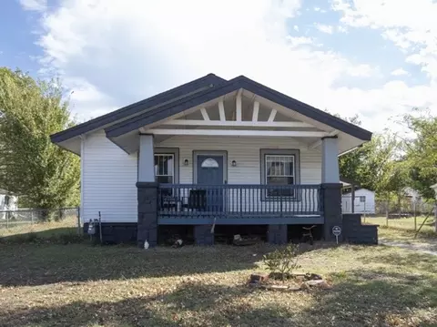 727 N Ridgeway St, Sapulpa, OK 74066