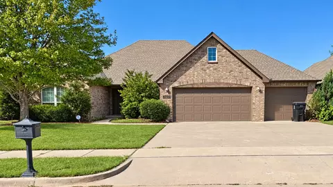 4700 N Narcissus Ave, Broken Arrow, OK 74012