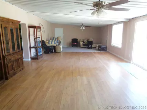 Living - 87 Hickory Ln, Eufaula, OK 74432 photo 2 of 2