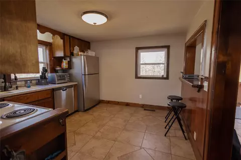 Kitchen - 37801 County Road 492, Eucha, OK 74342 photo 2 of 3