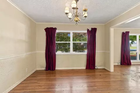 Living - 4132 E 45th St, Tulsa, OK 74135 photo 4 of 7
