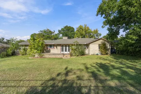 Exterior - 4132 E 45th St, Tulsa, OK 74135 photo 2 of 4