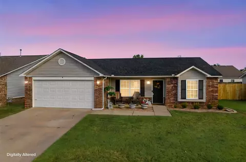 9 E Fairlane Pl, Sapulpa, OK 74066