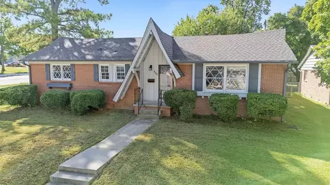 Exterior - 4662 E 58th St, Tulsa, OK 74135 photo 10 of 22
