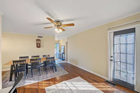 Dining - 4662 E 58th St, Tulsa, OK 74135 photo 6 of 6