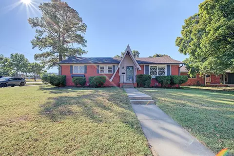 Exterior - 4662 E 58th St, Tulsa, OK 74135 photo 12 of 22