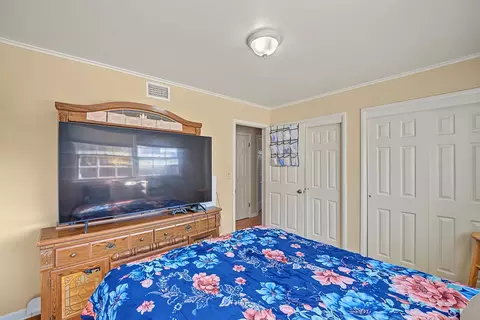 Bedroom - 4662 E 58th St, Tulsa, OK 74135 photo 4 of 10