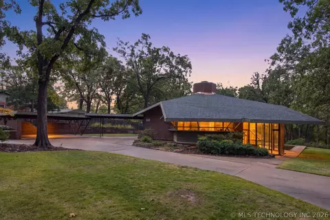 3411 Wildwood Ct, Bartlesville, OK 74006