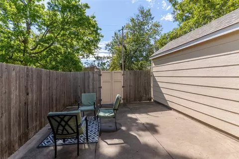 Exterior - 4136 E 34th St, Tulsa, OK 74135 photo 2 of 7